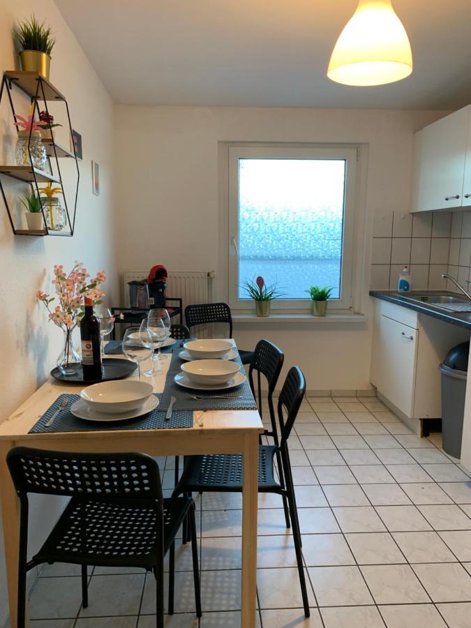 Blue Chili 21-4 - 3 Schlafzimmer - 7 Betten - Wlan - Balkon Magdeburg Luaran gambar