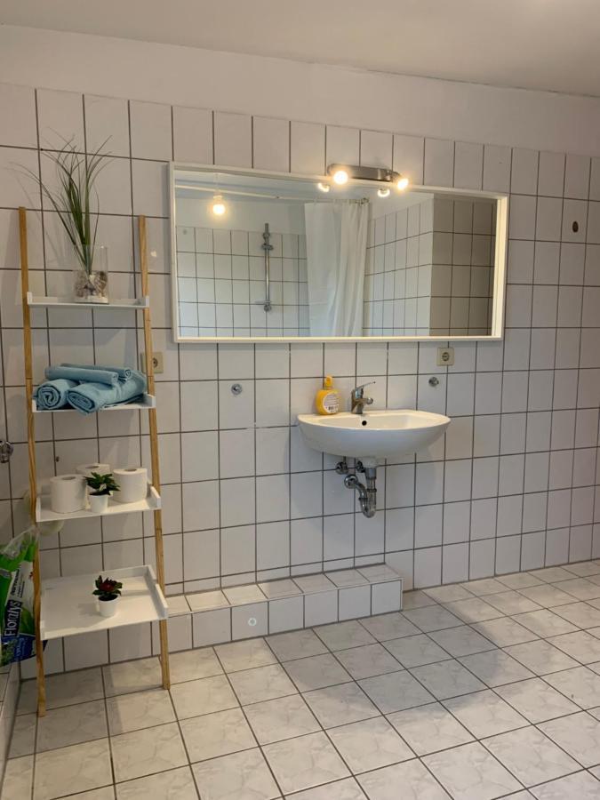Blue Chili 21-4 - 3 Schlafzimmer - 7 Betten - Wlan - Balkon Magdeburg Luaran gambar